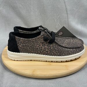 Hey Dude Wendy Womens Size 8 Sparkle Animal Cheetah Slip On Sneakers Shoes NWT